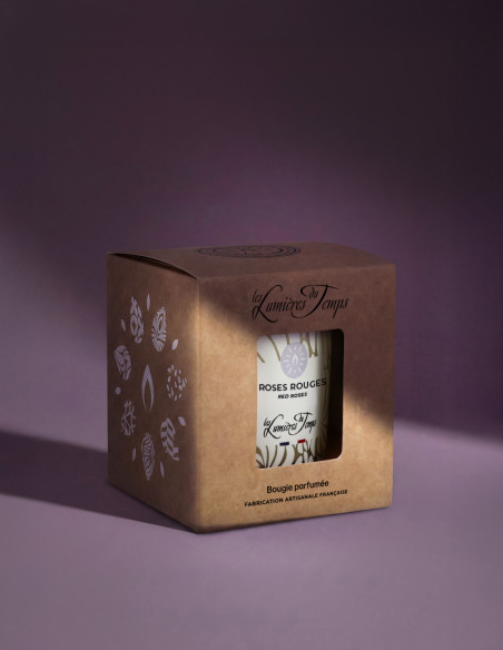 Illuminez votre intérieur avec cette bougie parfumée végétale 180 g Roses Rouges, inspirée de l’élégance des roses rouges.