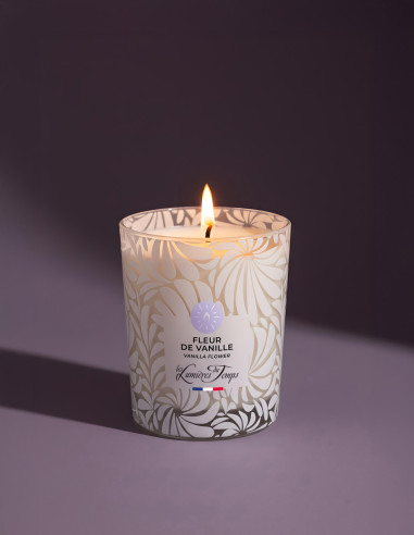 Bougie Végétale 180 g Fleur de Vanille ; une touche gourmande et élégante à intégrer dans votre intérieur.