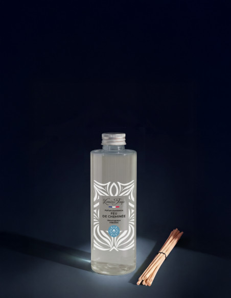 Recharge pour Diffuseur de Parfum 200 ml Feu de Cheminée ; livrée avec ses bâtonnets en rotin